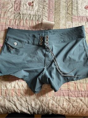 Woman’s Birdwell blue  Lace-Up Athletic Shorts - 10 NWT